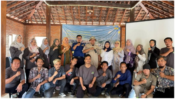 Foto Bersama Setelah Sosialisasi