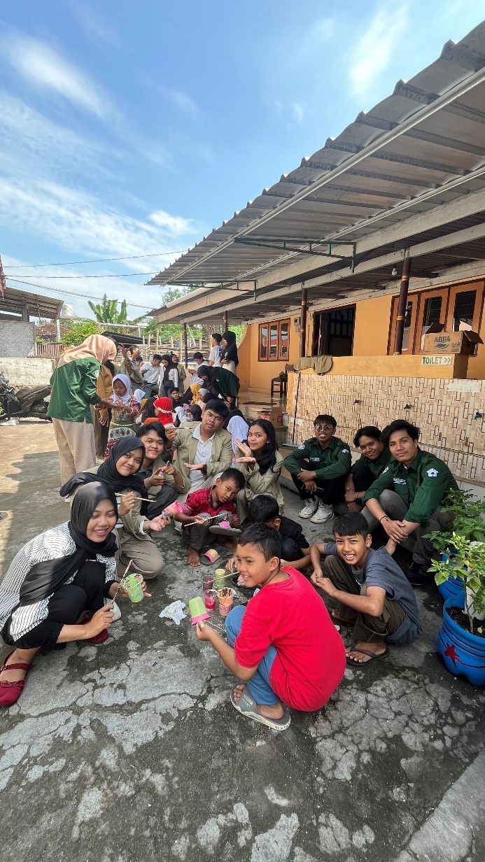 Rangkaian Kegiatan Bersama Anak-Anak Padukuhan Setempat